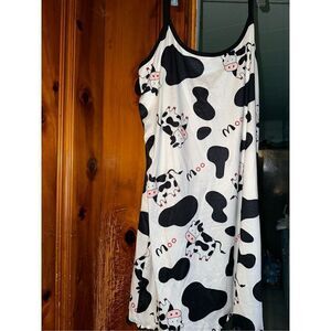 Gown Women’s size 12 14 Black and White Cow Spaghetti straps Sleepwear Backless